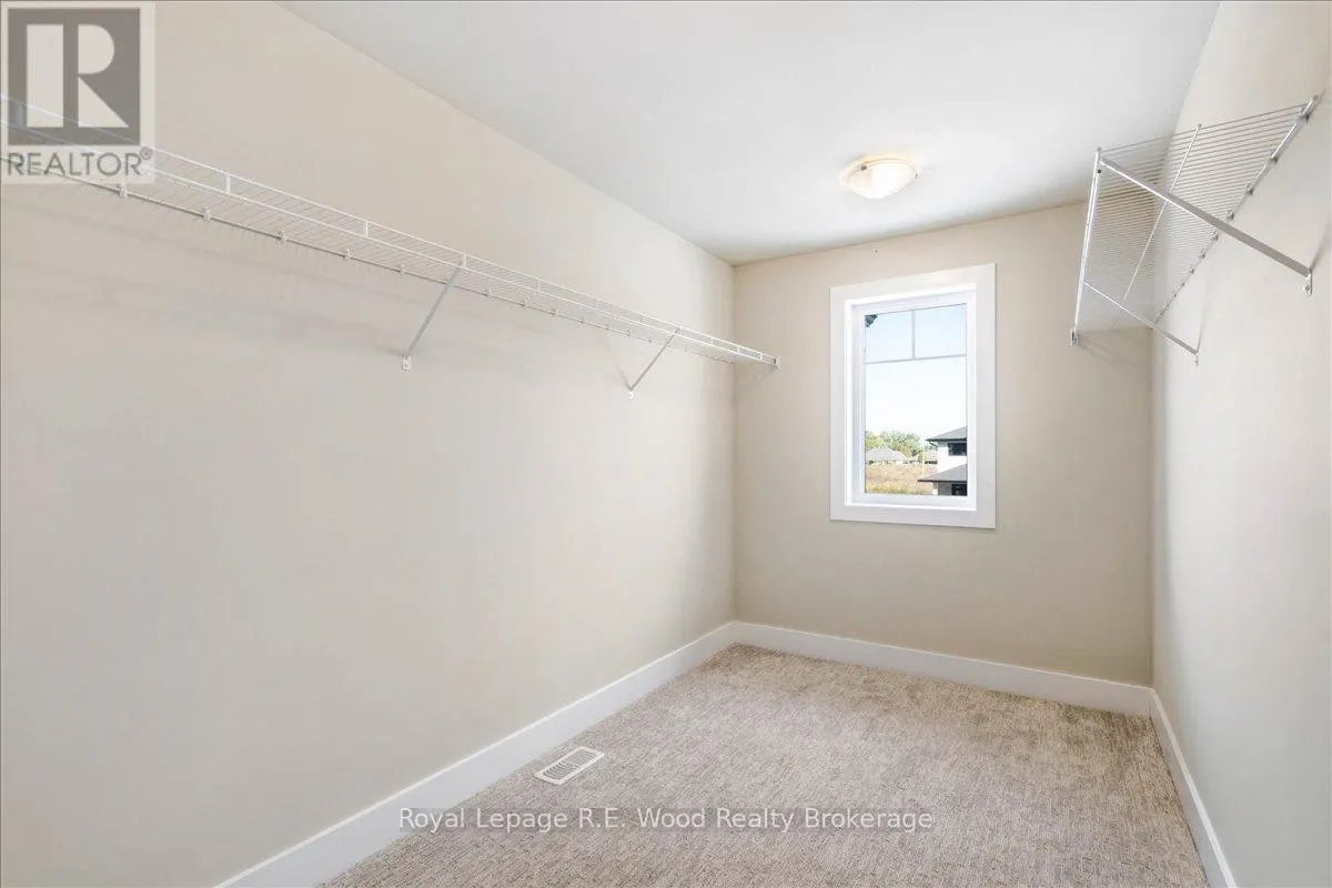 61 SUNVIEW DRIVE