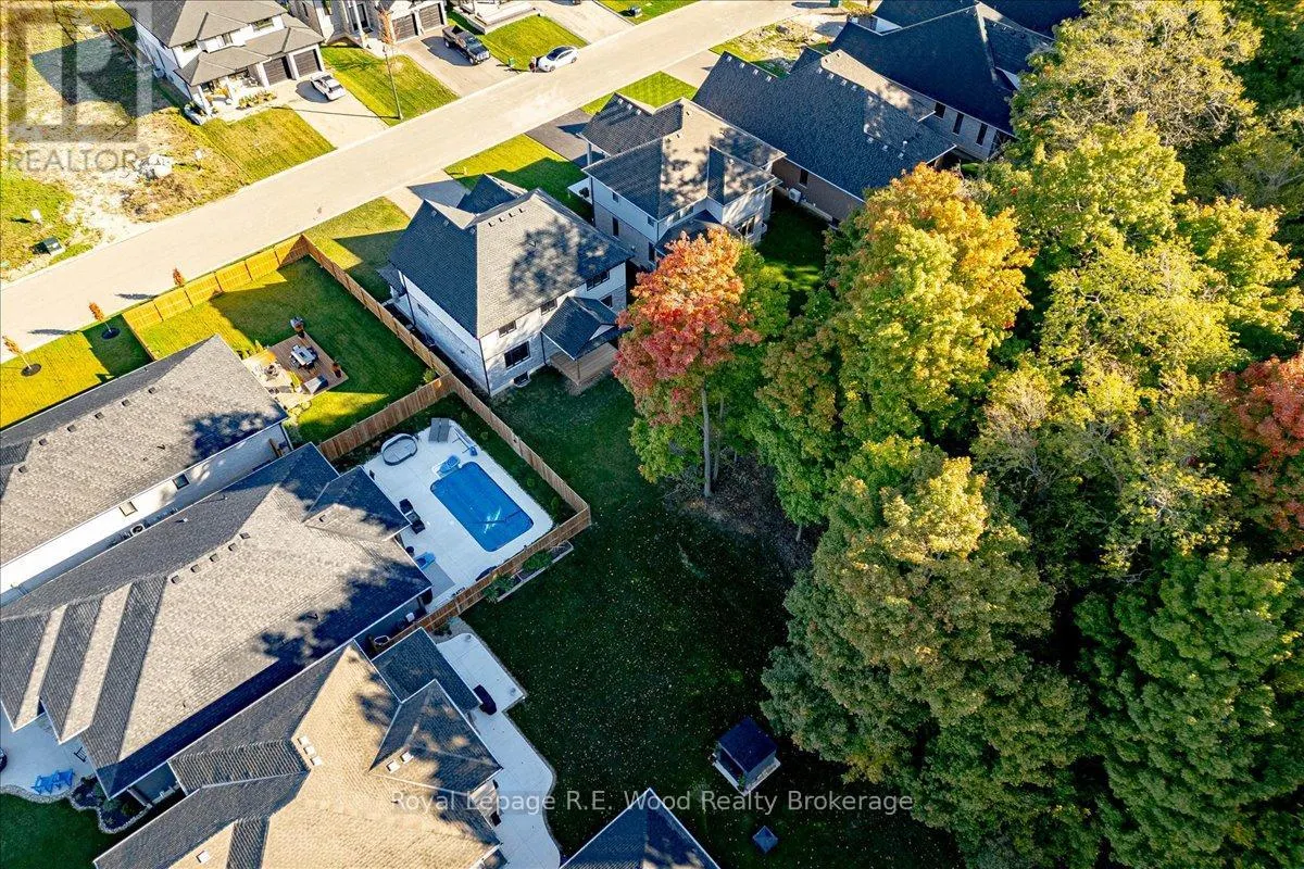 61 SUNVIEW DRIVE