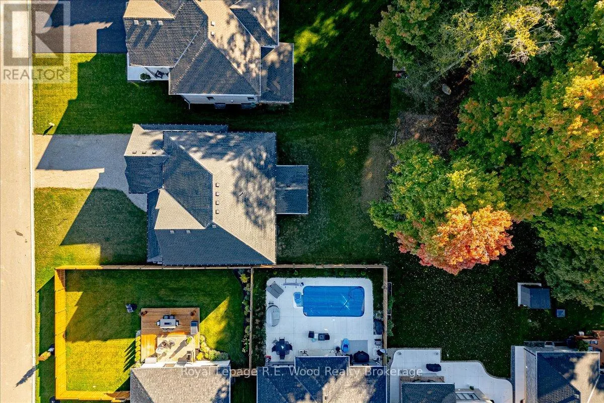 61 SUNVIEW DRIVE