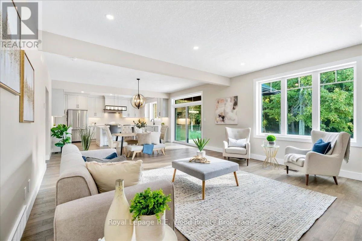 61 SUNVIEW DRIVE