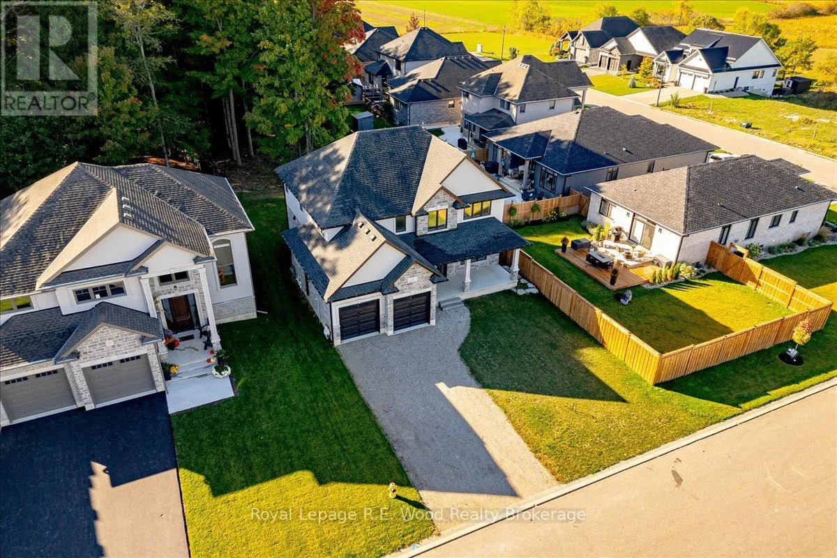 61 SUNVIEW DRIVE