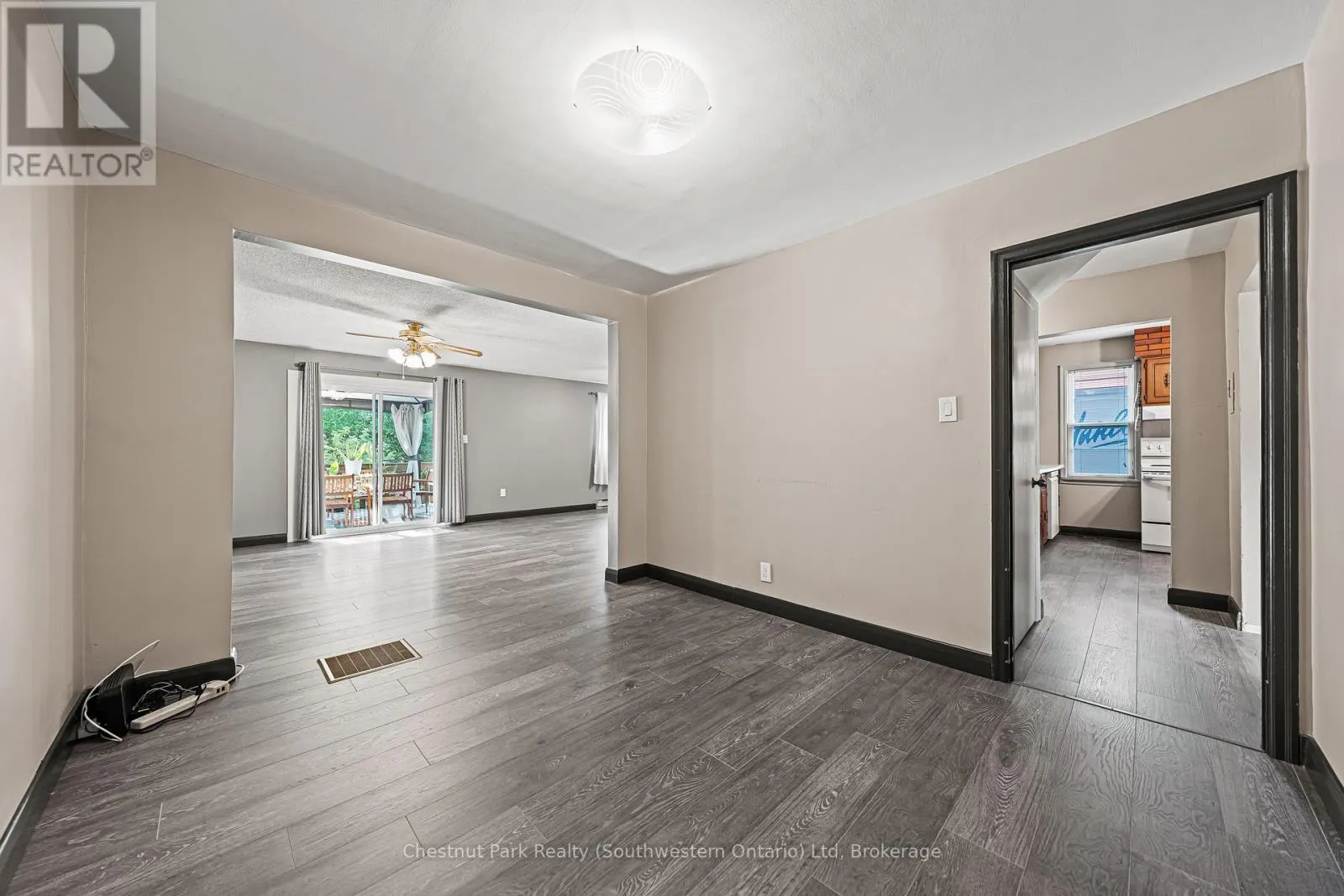 29 RIDGEWOOD AVENUE