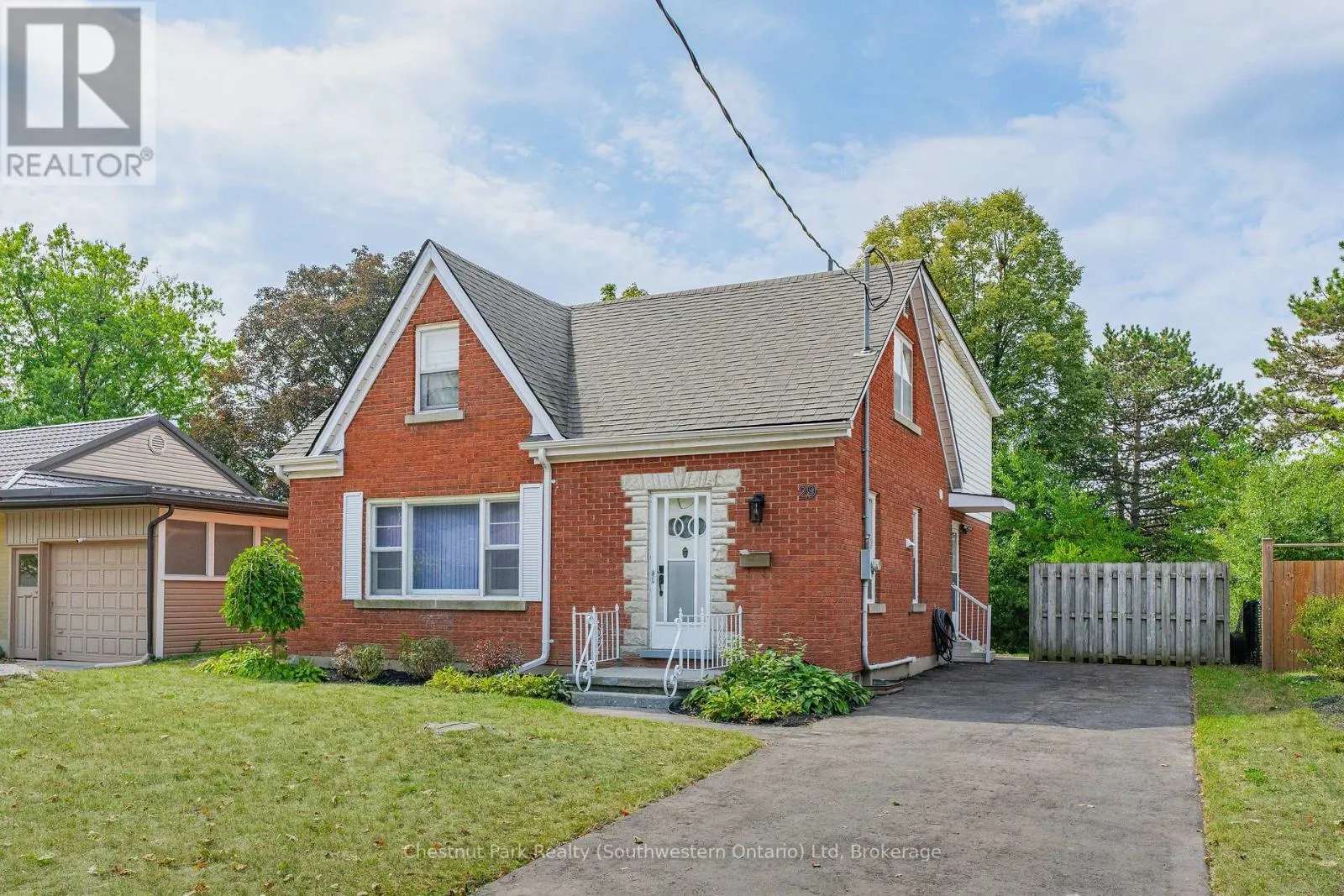 29 RIDGEWOOD AVENUE