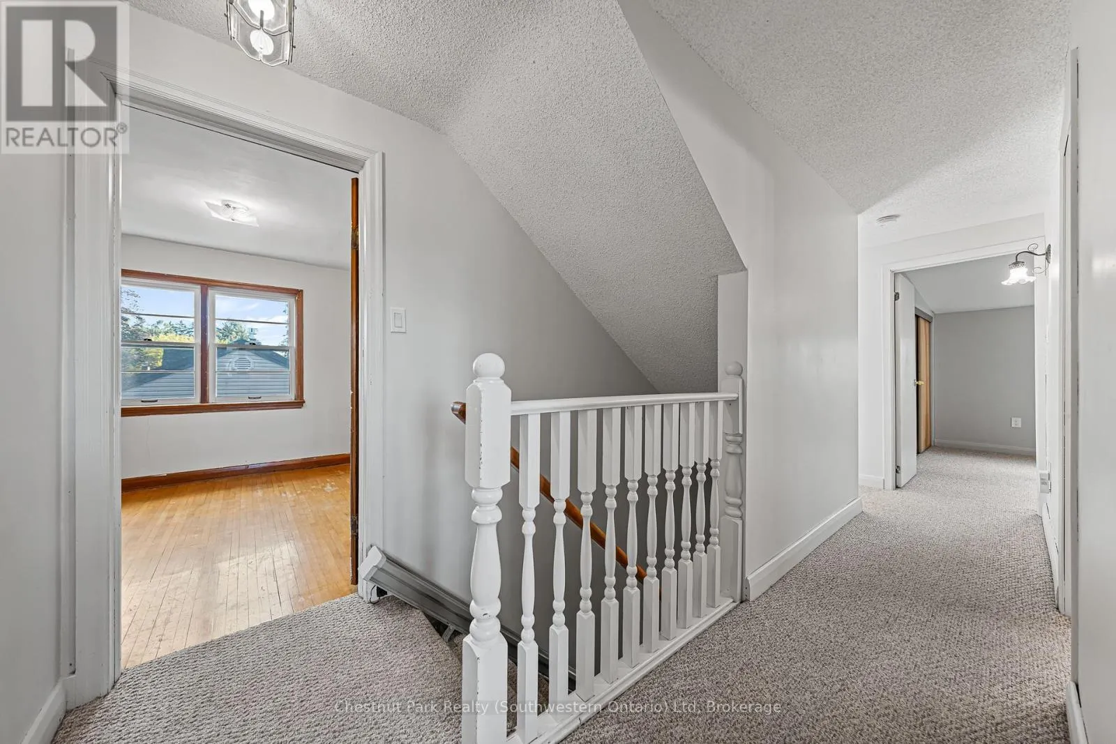 29 RIDGEWOOD AVENUE