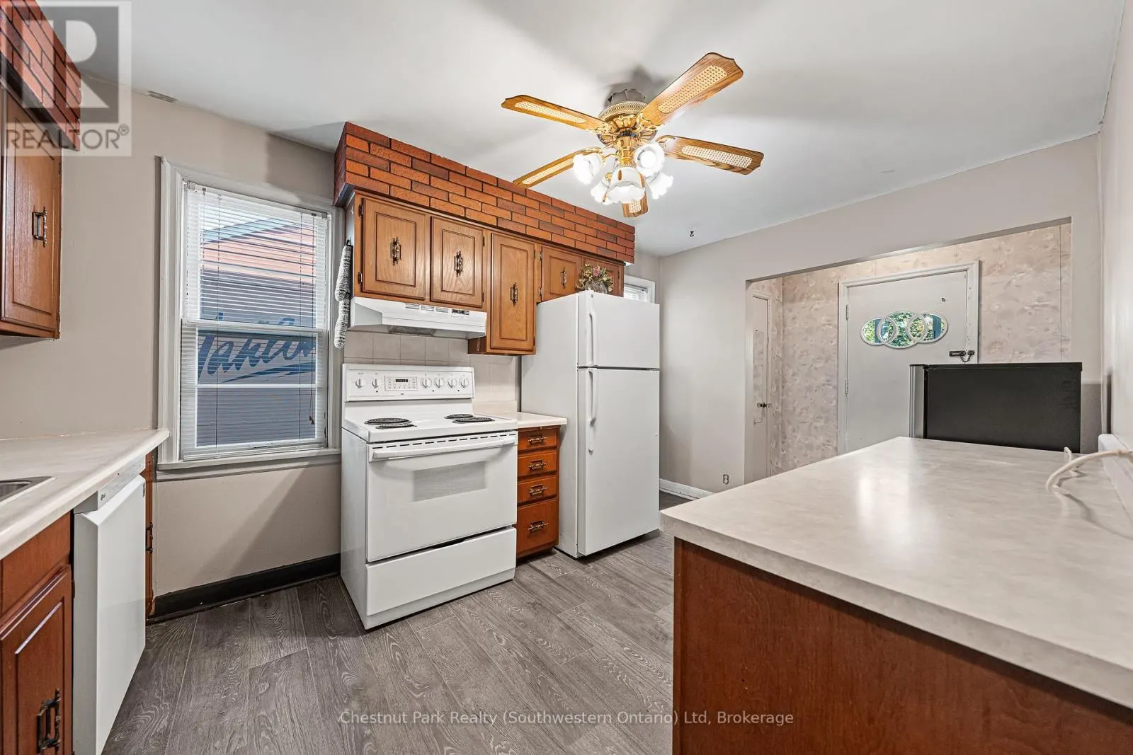 29 RIDGEWOOD AVENUE