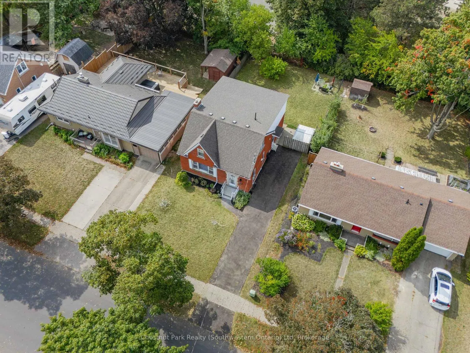 29 RIDGEWOOD AVENUE