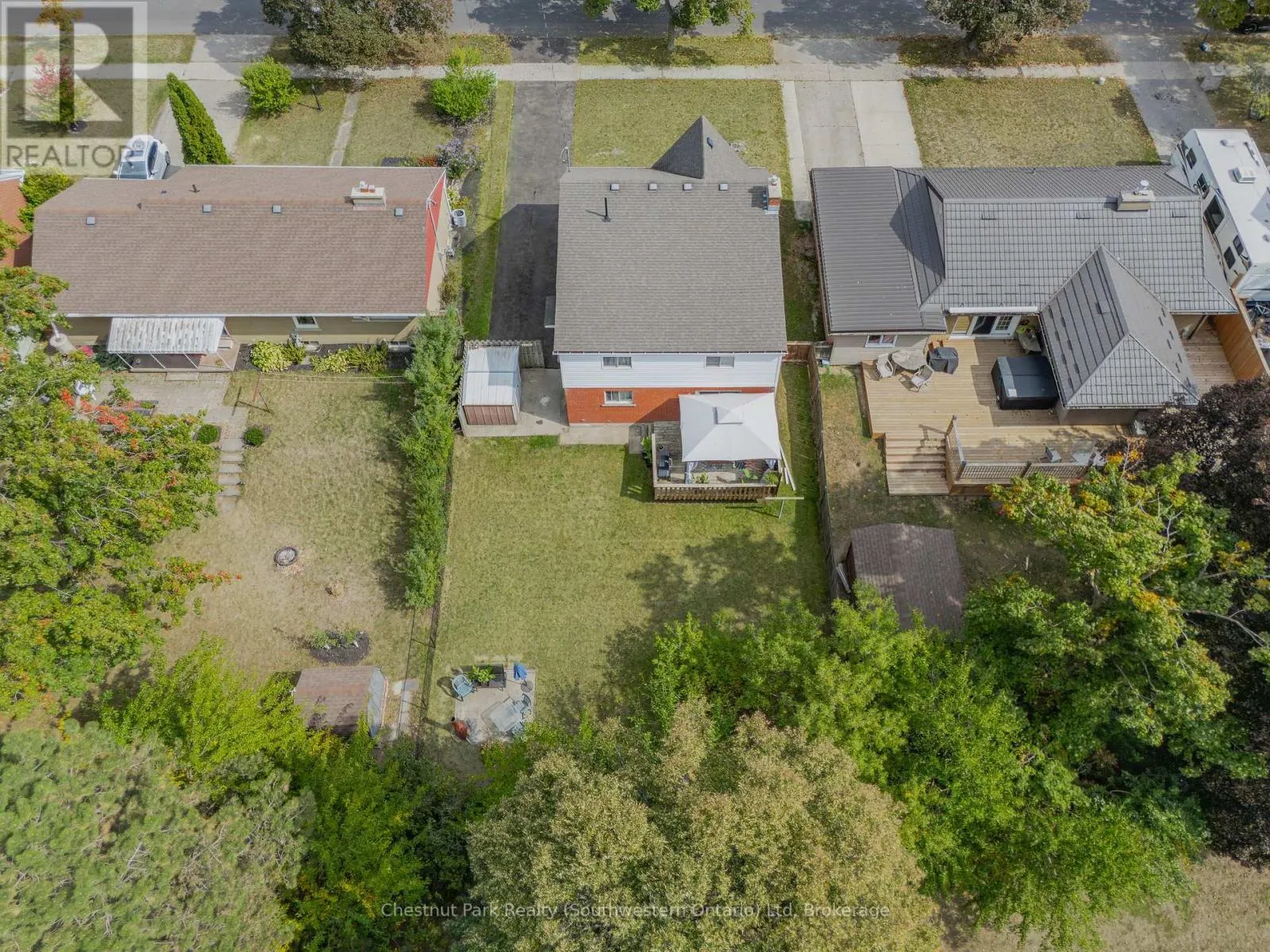 29 RIDGEWOOD AVENUE