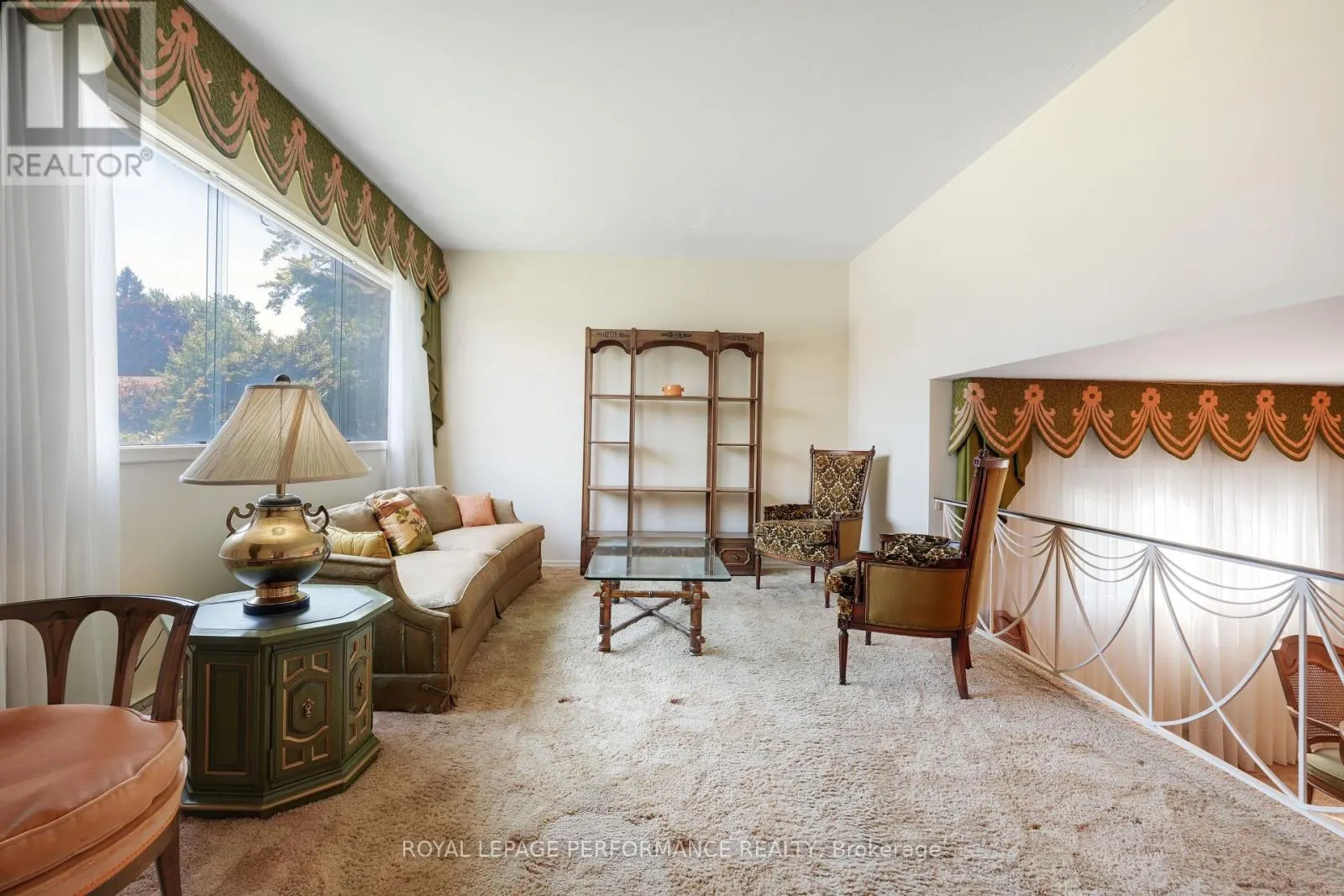 2194 HAIG DRIVE