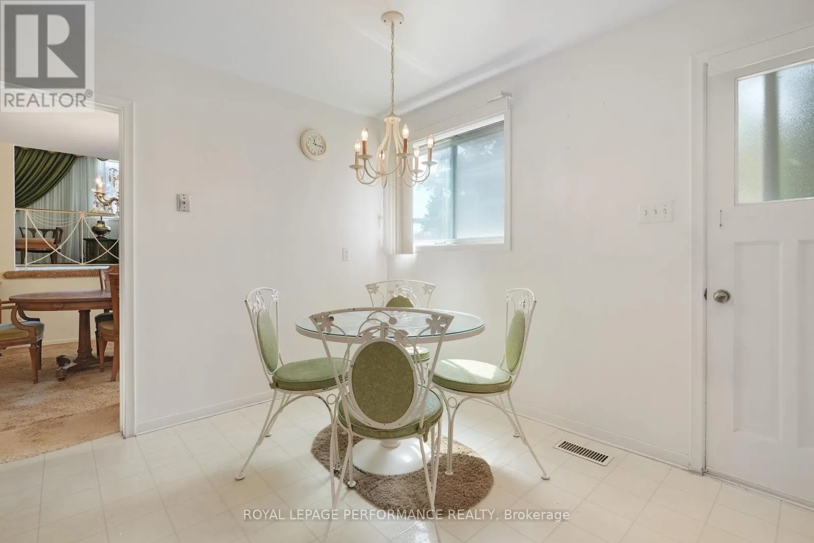 2194 HAIG DRIVE