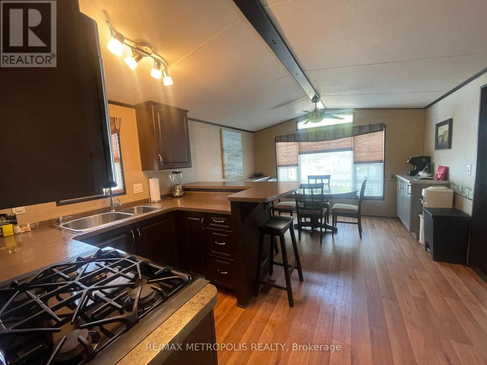 18-73 - 486 CTY CHERRY BEACH LANE