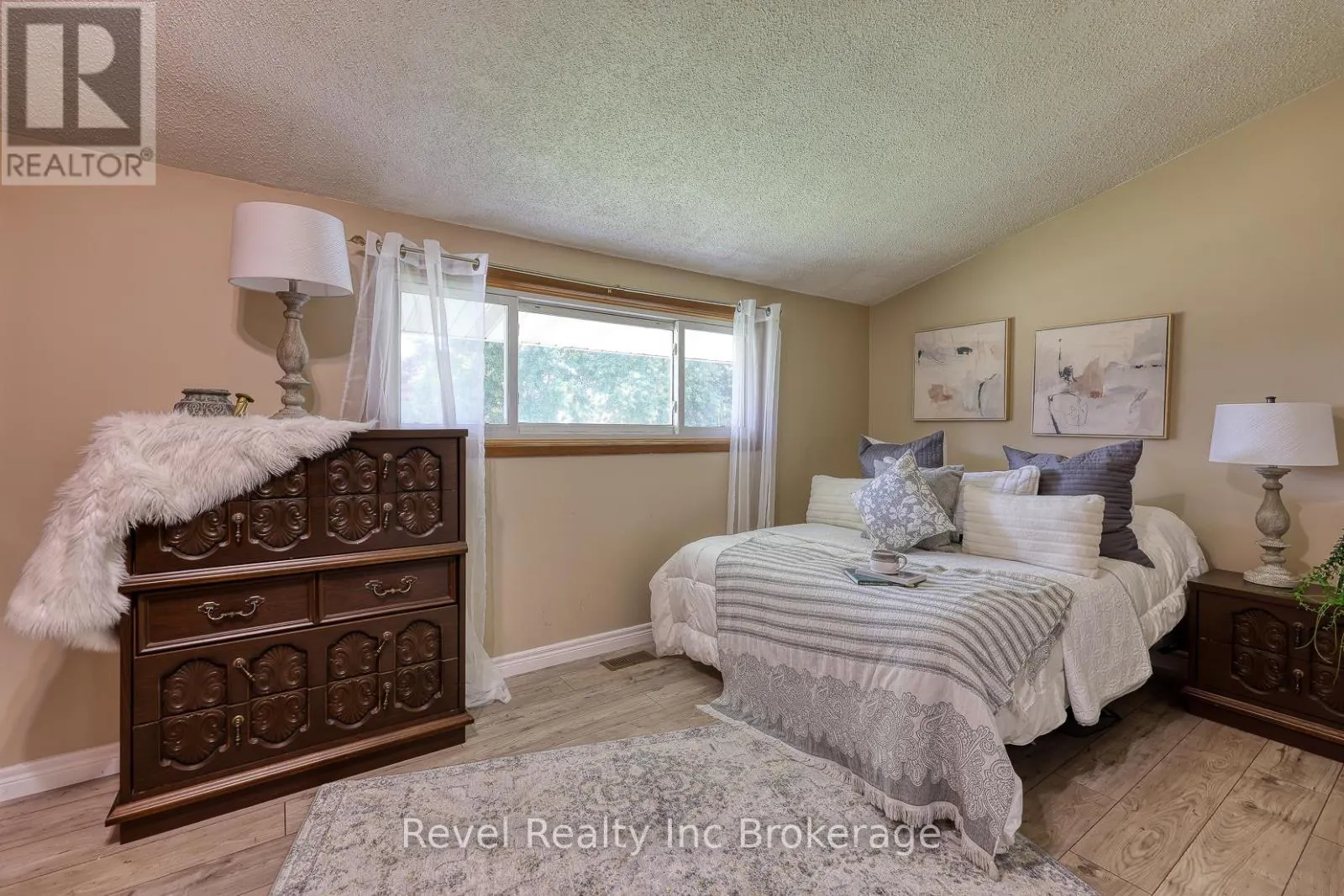 843540 ROAD 84 ROAD