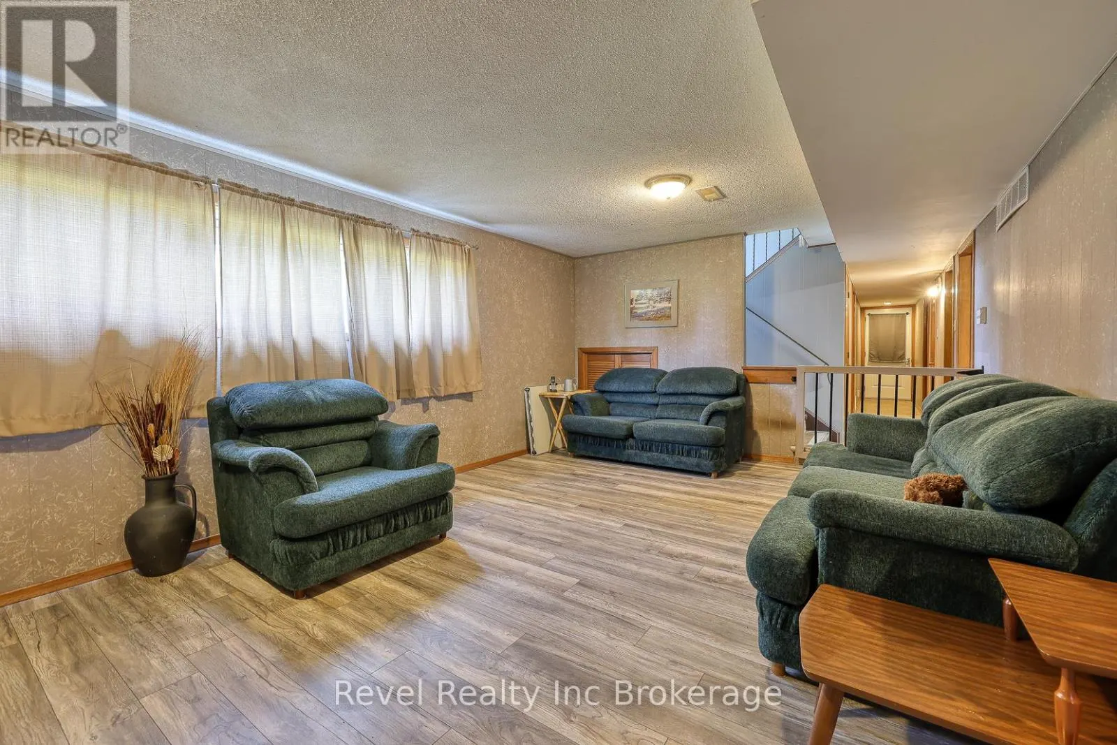 843540 ROAD 84 ROAD