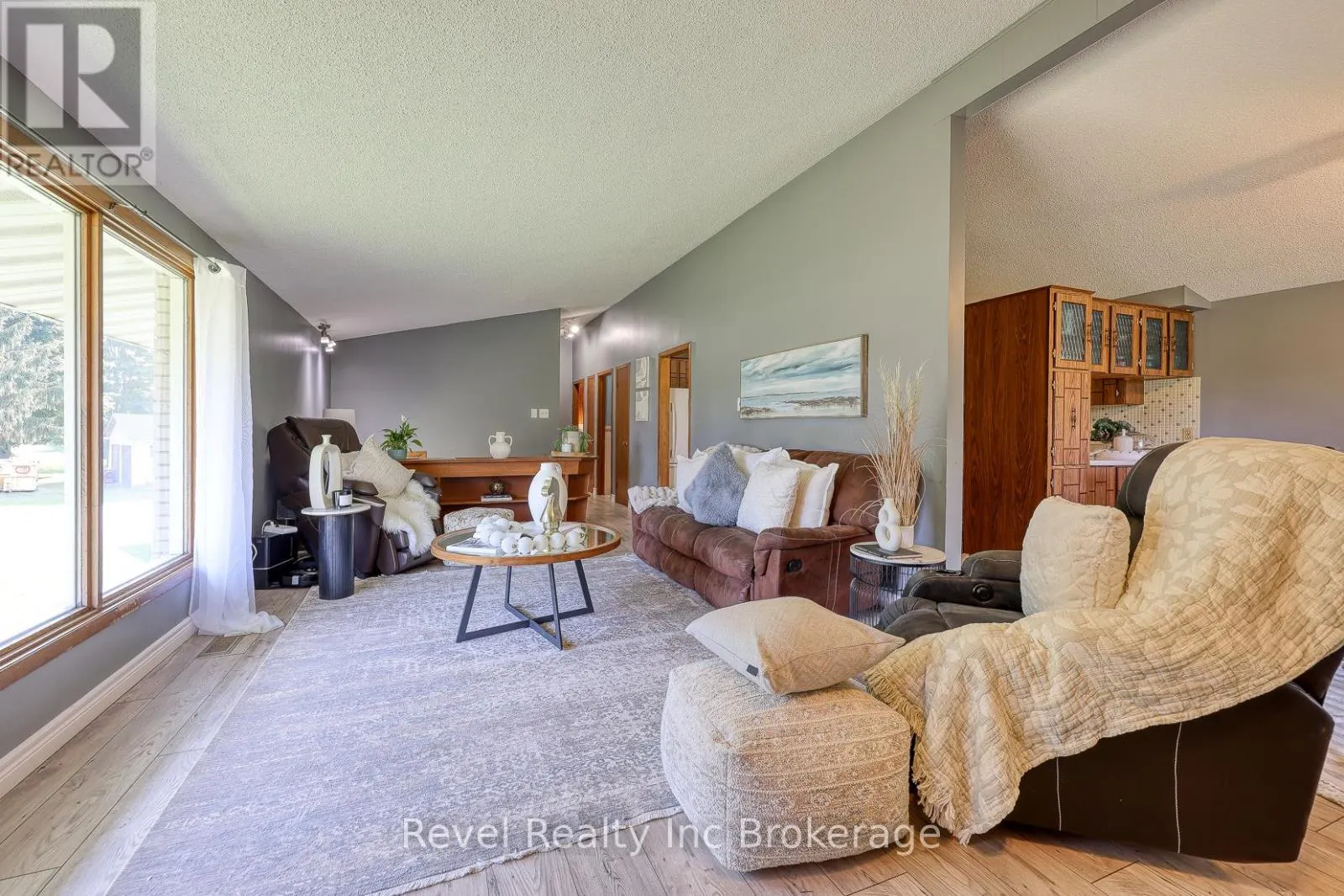 843540 ROAD 84 ROAD