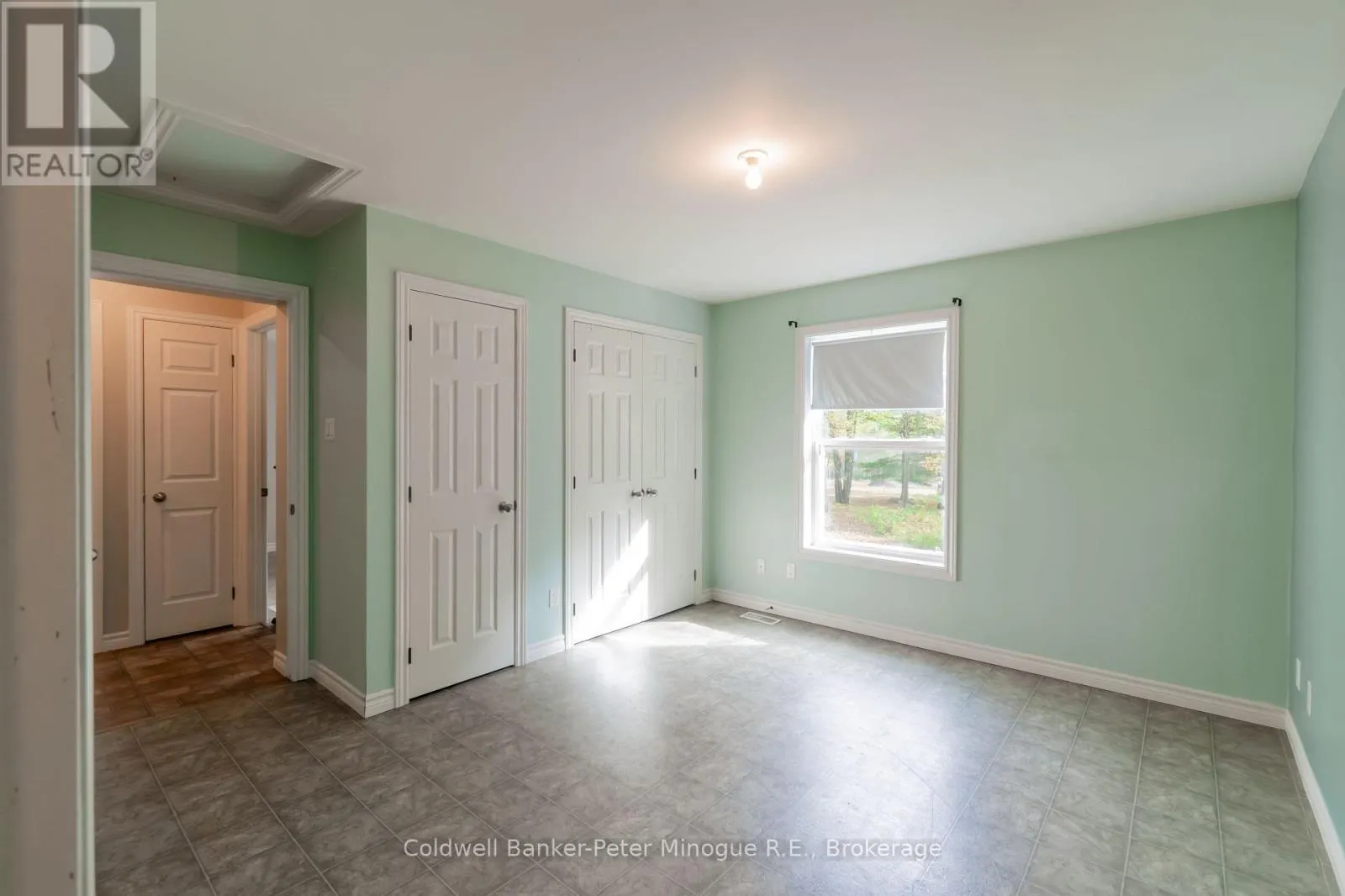 567 SUNSET COVE ROAD