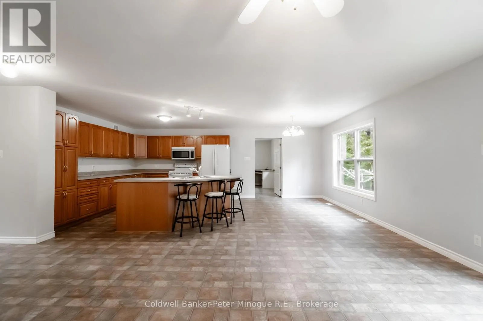 567 SUNSET COVE ROAD