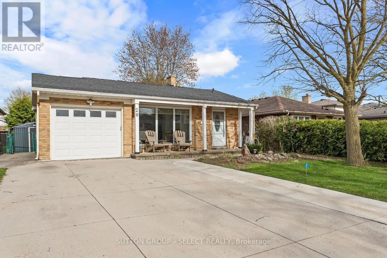 20 LOCHERN ROAD