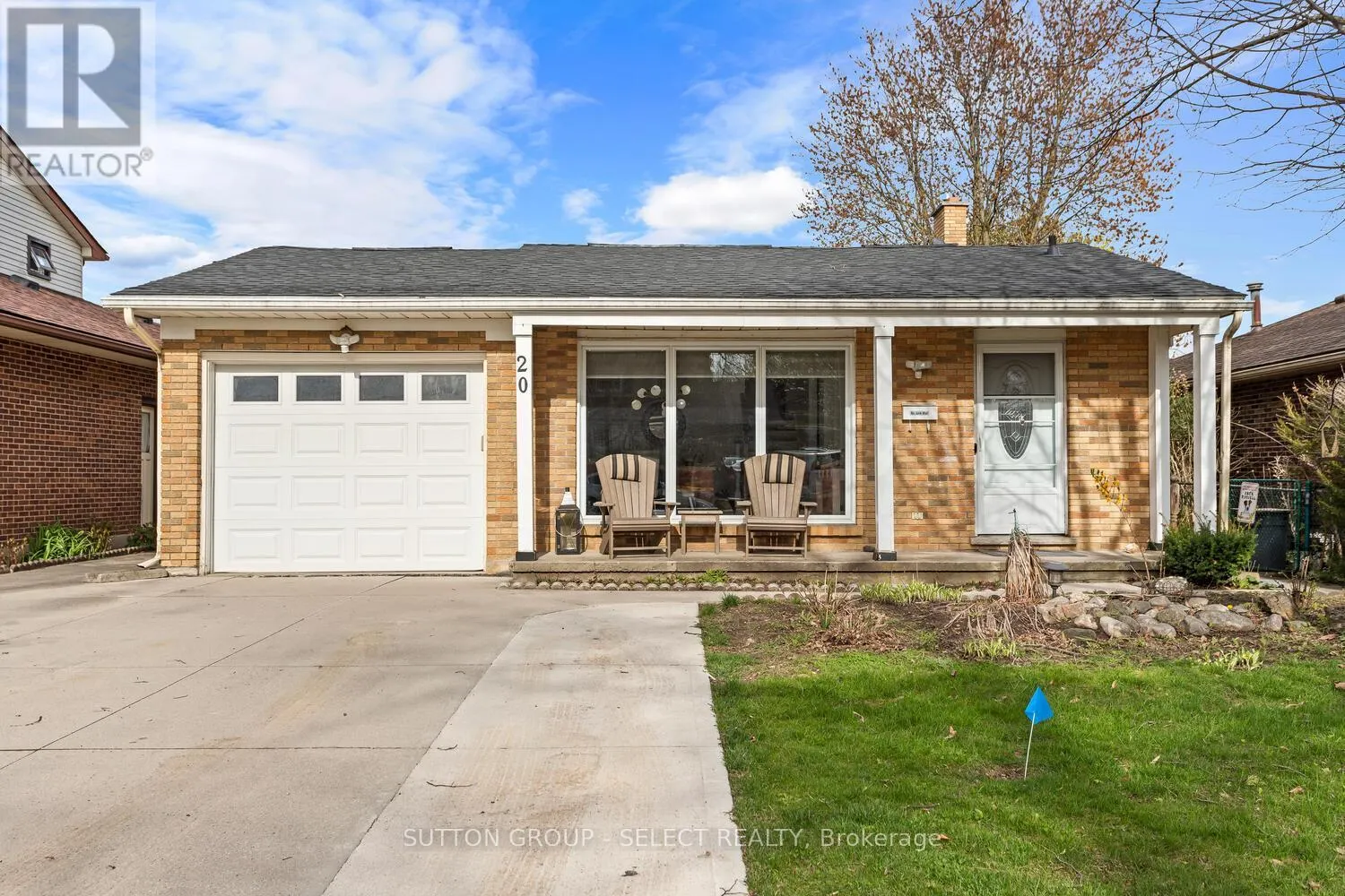 20 LOCHERN ROAD