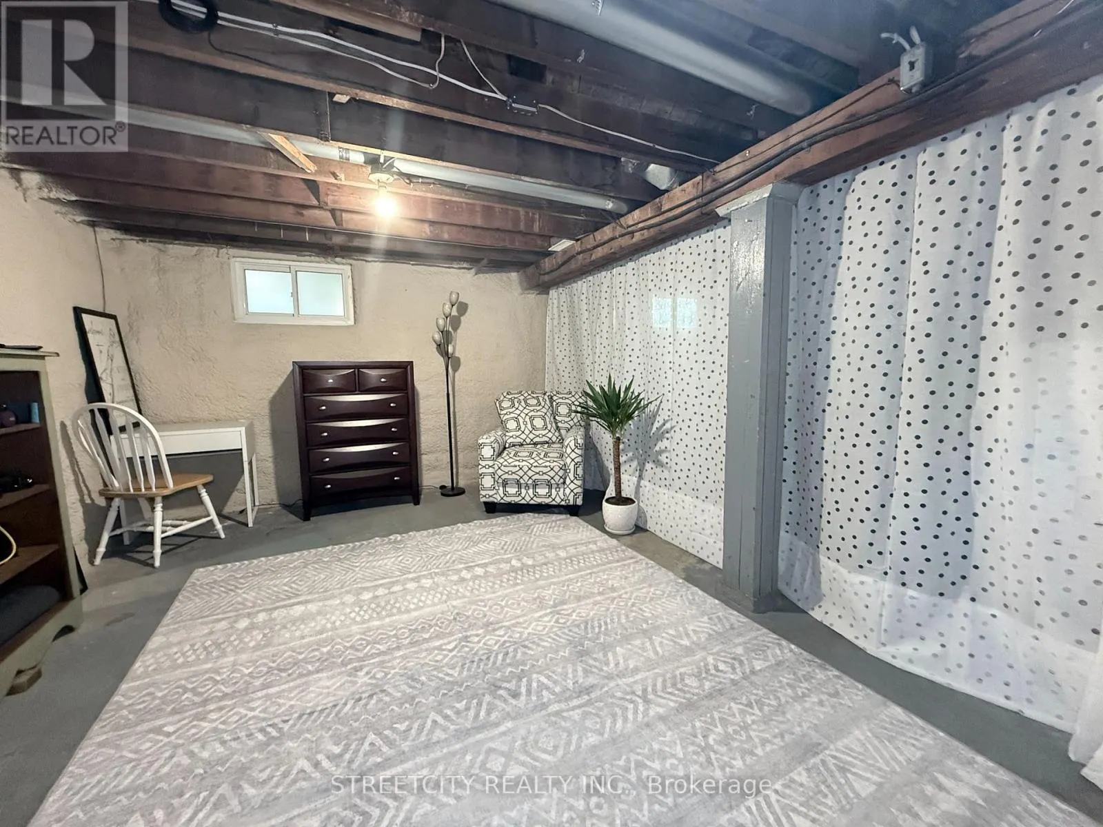 326 COTTERBURY STREET