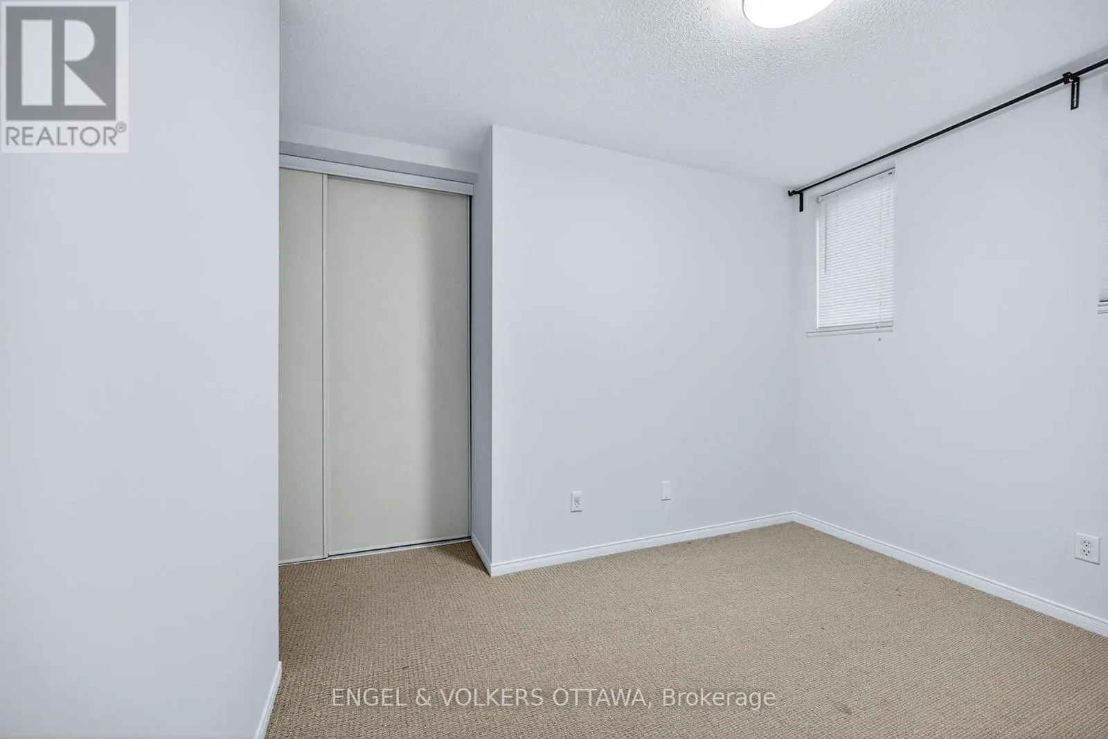 294 - 294 GLOUCESTER STREET