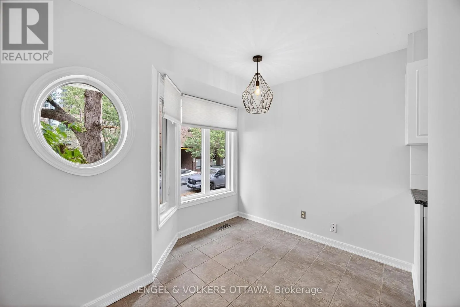294 - 294 GLOUCESTER STREET