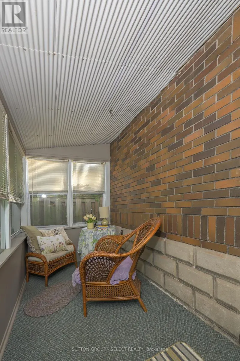 422 CHEAPSIDE STREET