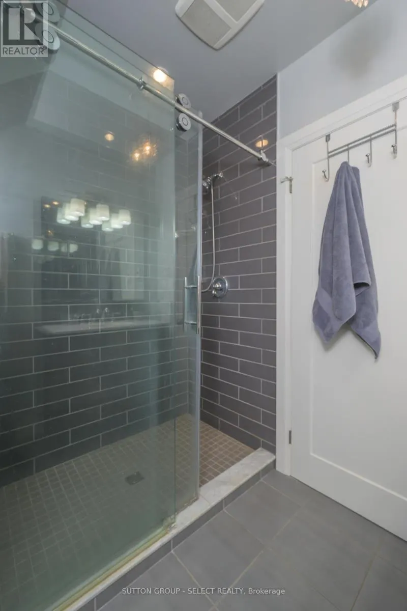 422 CHEAPSIDE STREET