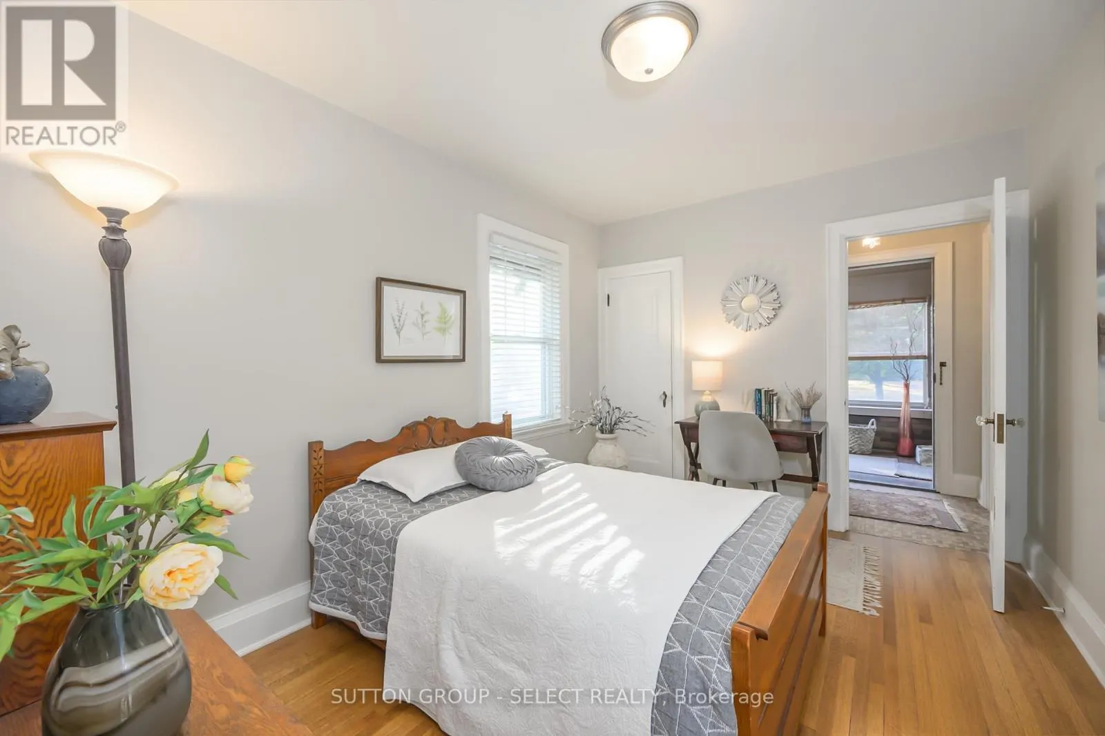 422 CHEAPSIDE STREET