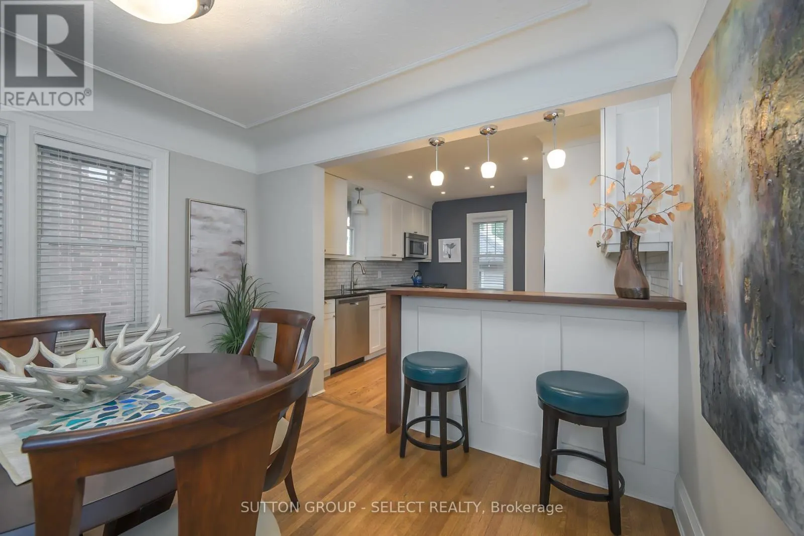 422 CHEAPSIDE STREET