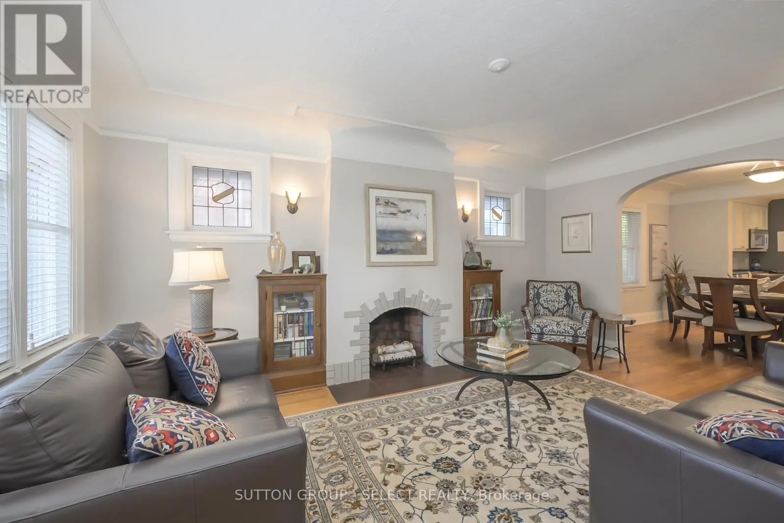 422 CHEAPSIDE STREET