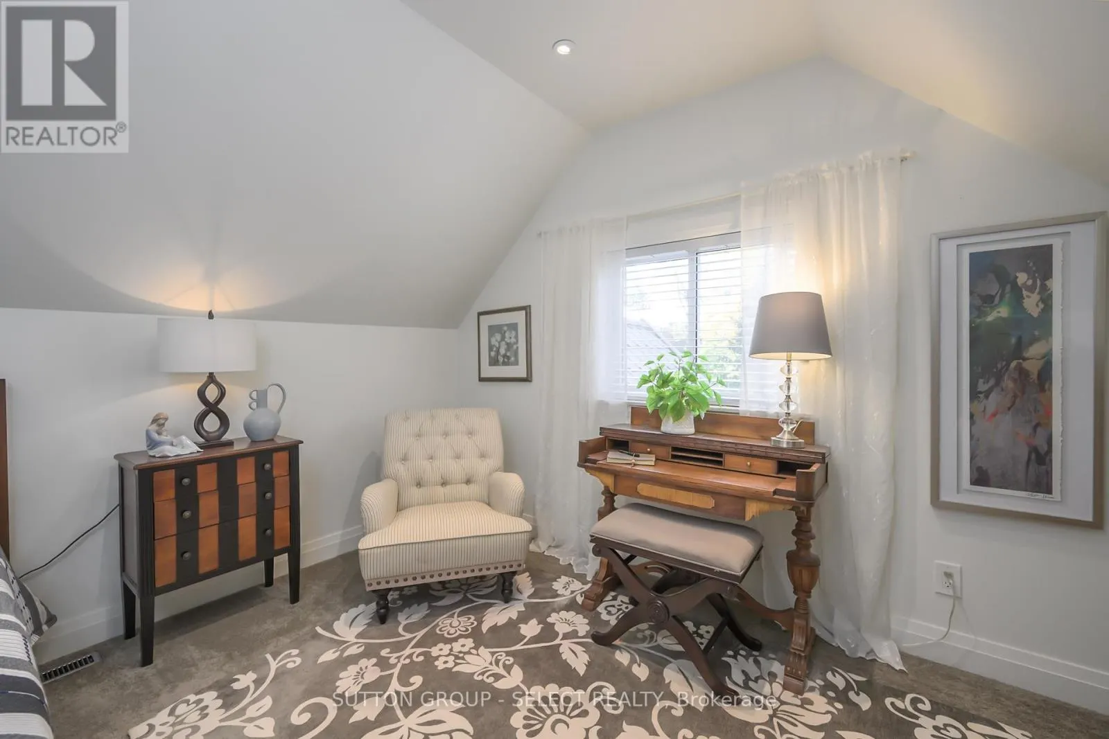 422 CHEAPSIDE STREET