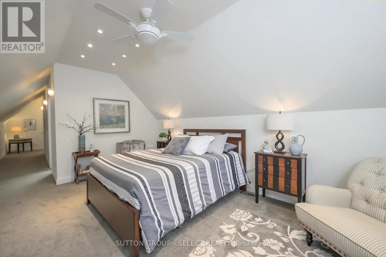 422 CHEAPSIDE STREET