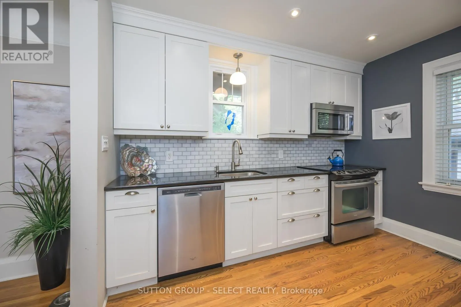 422 CHEAPSIDE STREET