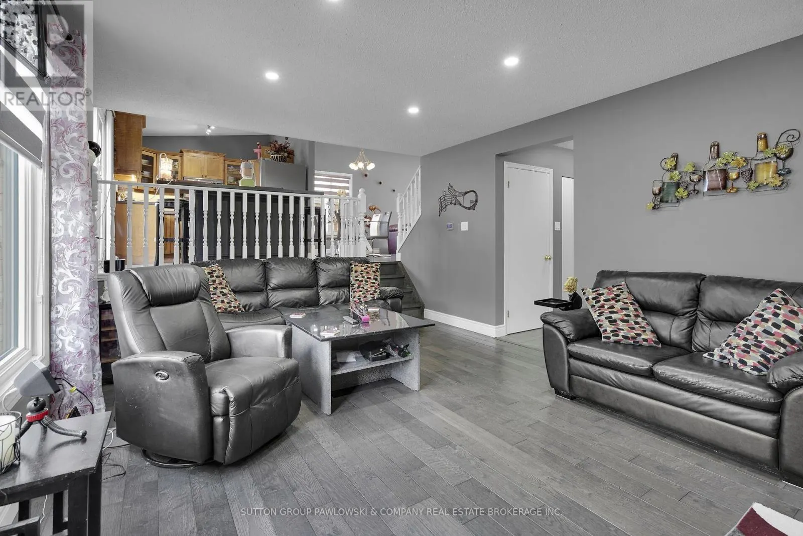 59 GOLFVIEW CRESCENT