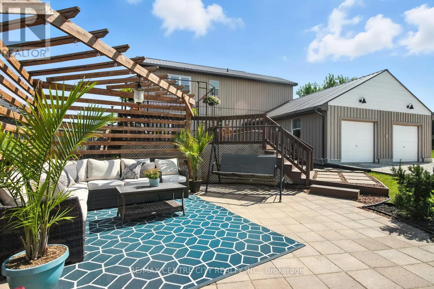 5623 CHRISELLE PLACE