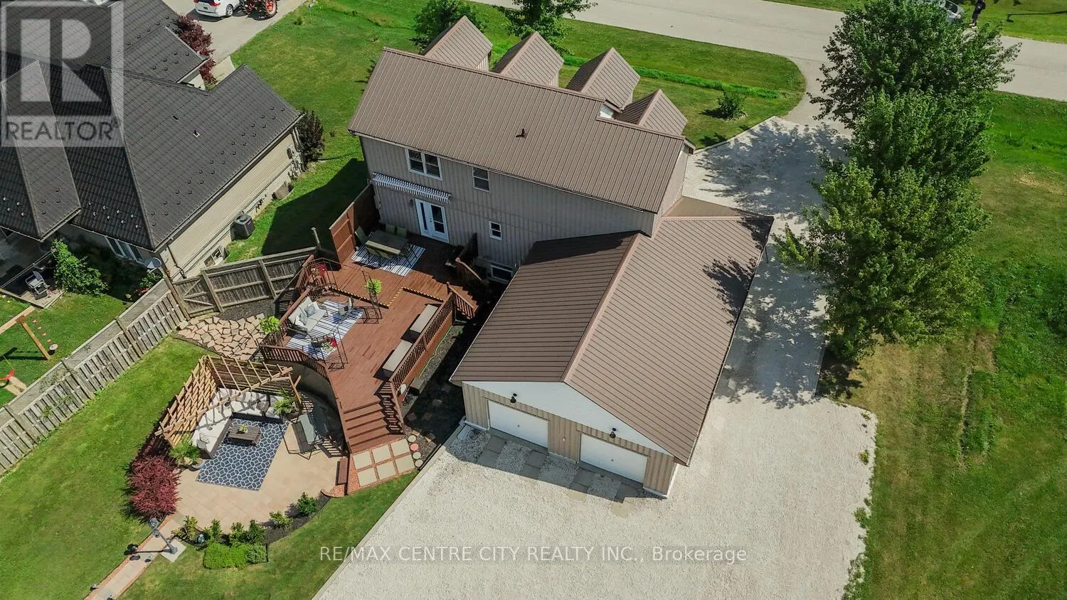 5623 CHRISELLE PLACE