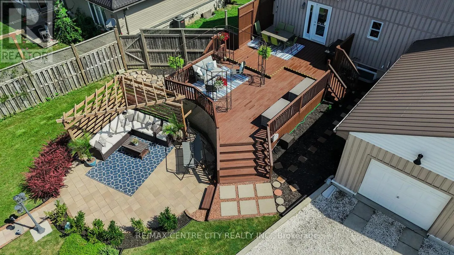 5623 CHRISELLE PLACE