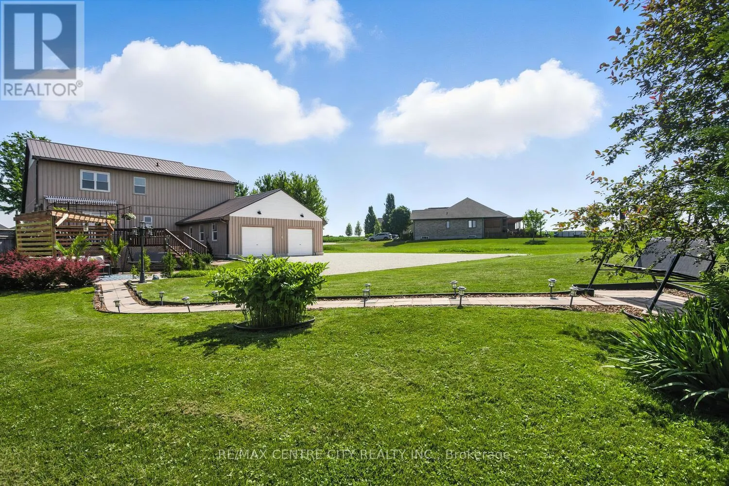 5623 CHRISELLE PLACE