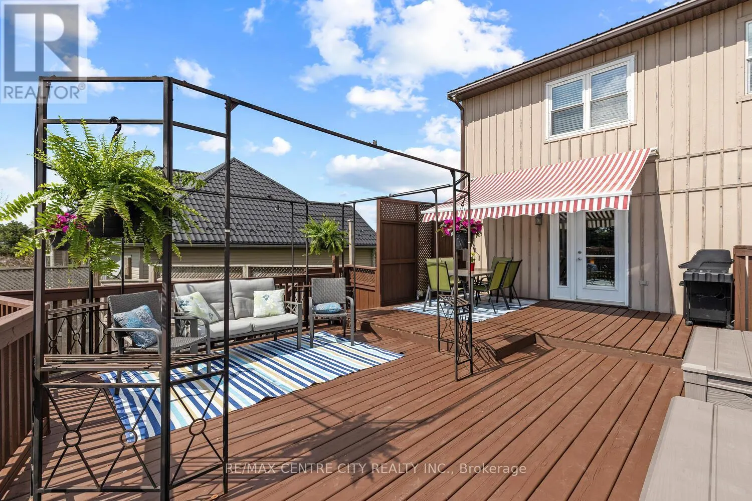 5623 CHRISELLE PLACE