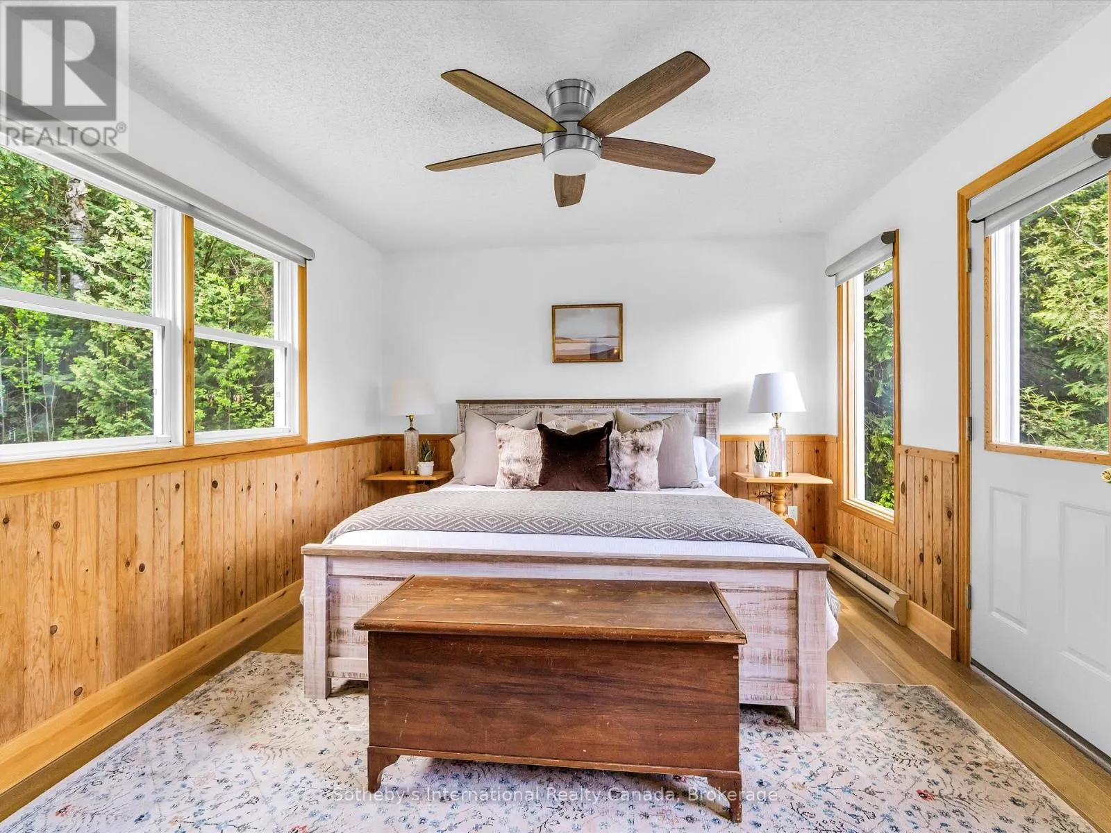 1093 GLENMOUNT ROAD