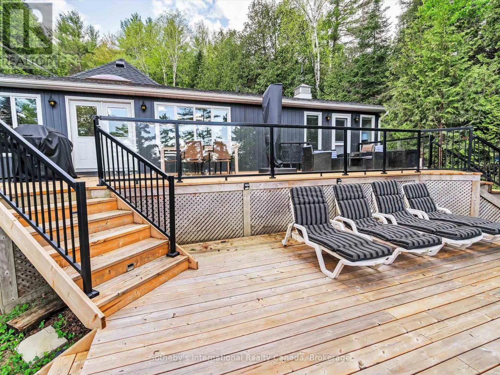 1093 GLENMOUNT ROAD