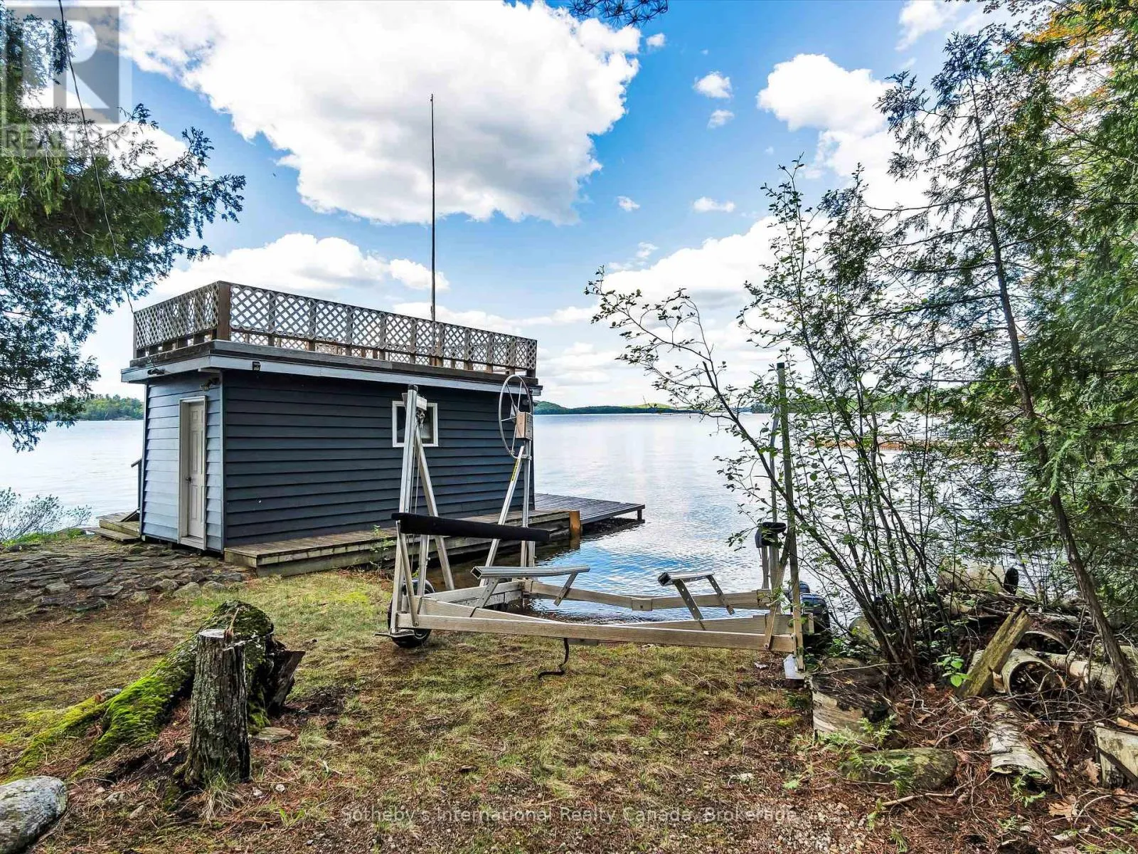1093 GLENMOUNT ROAD