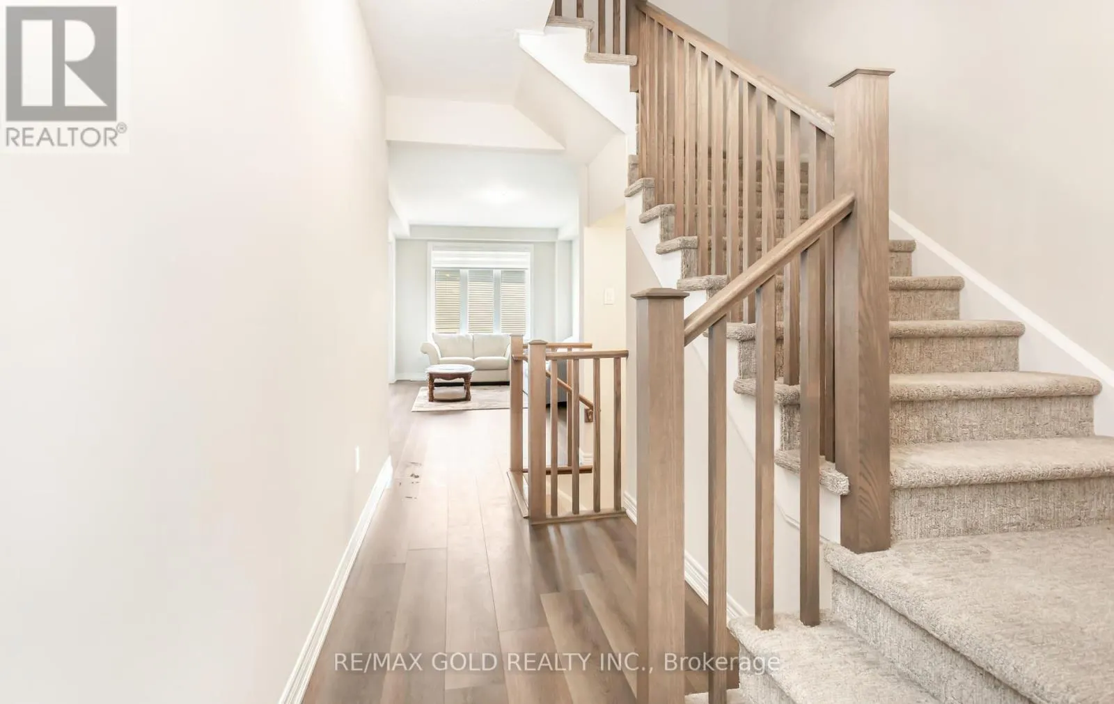 38 - 10 BIRMINGHAM DRIVE