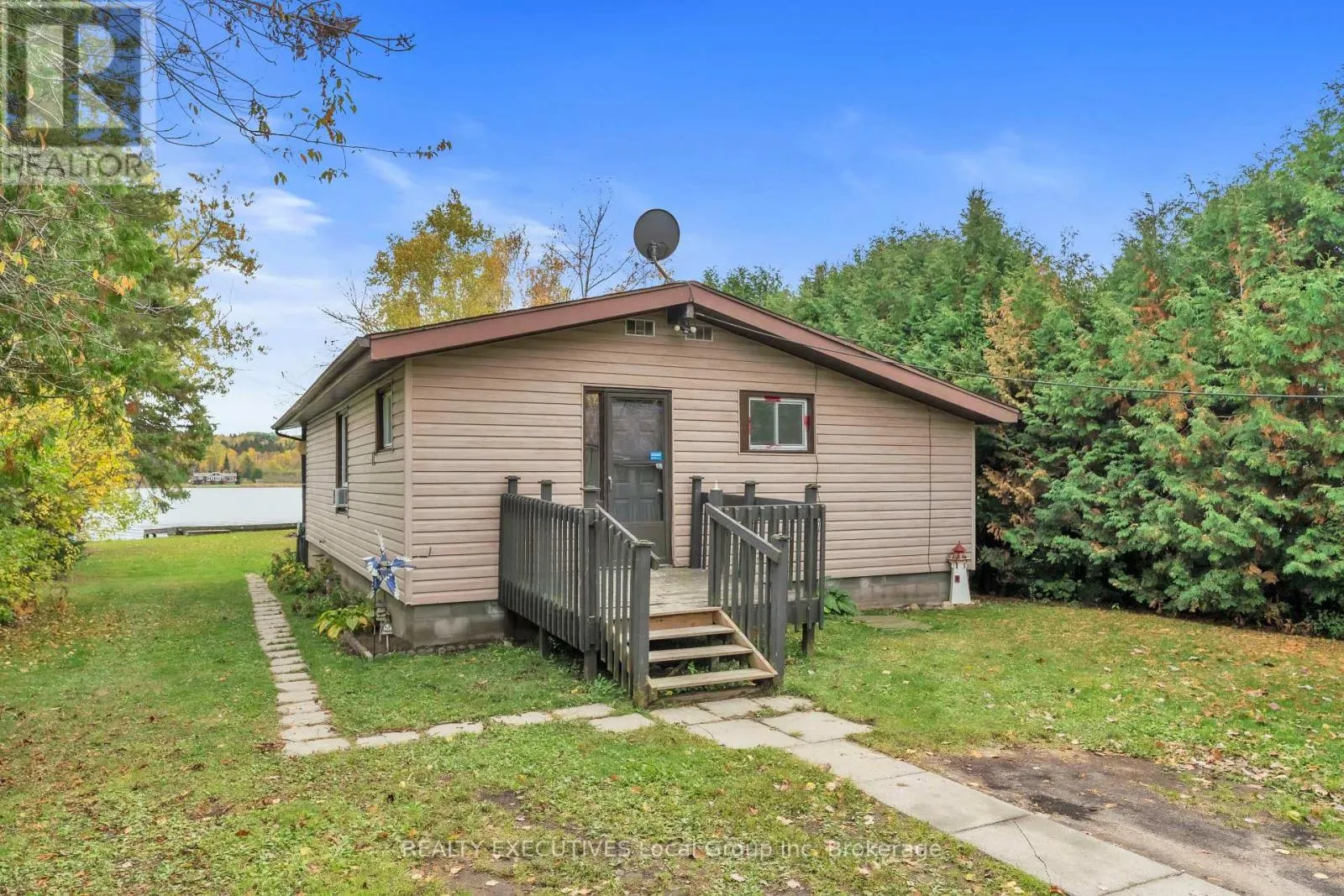 306 MARTINDALE LANE