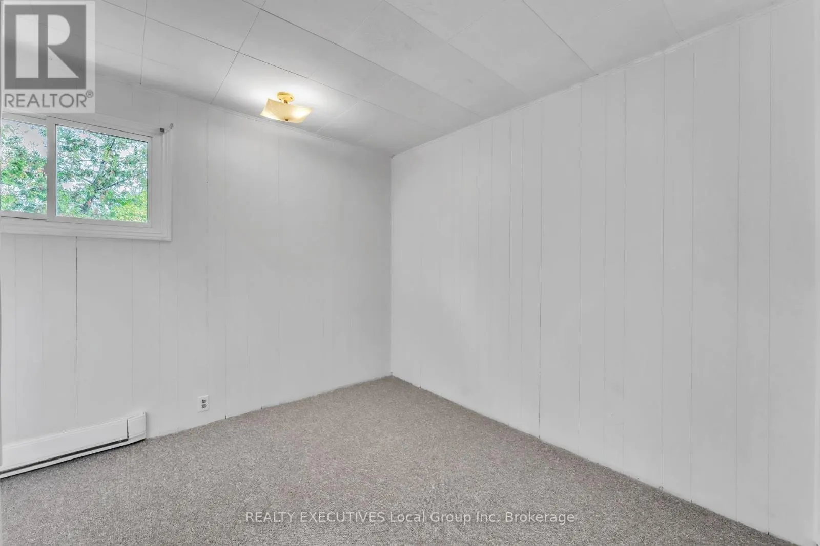 306 MARTINDALE LANE