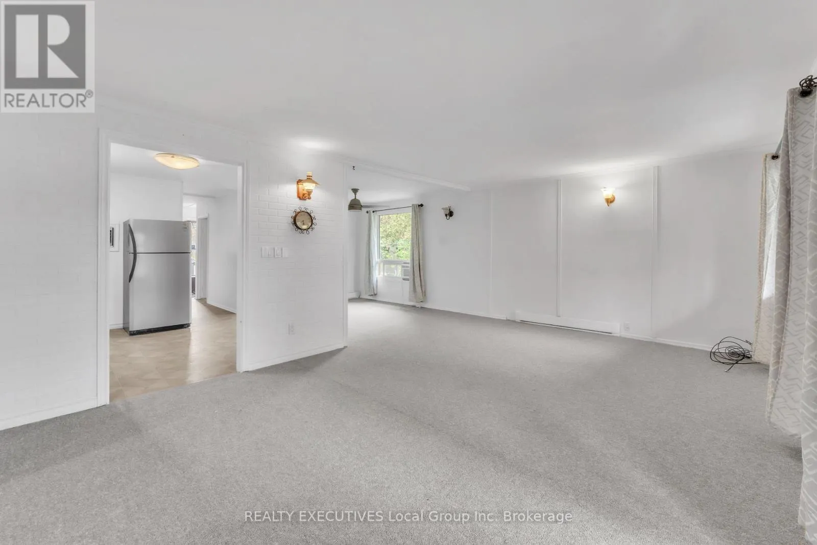 306 MARTINDALE LANE