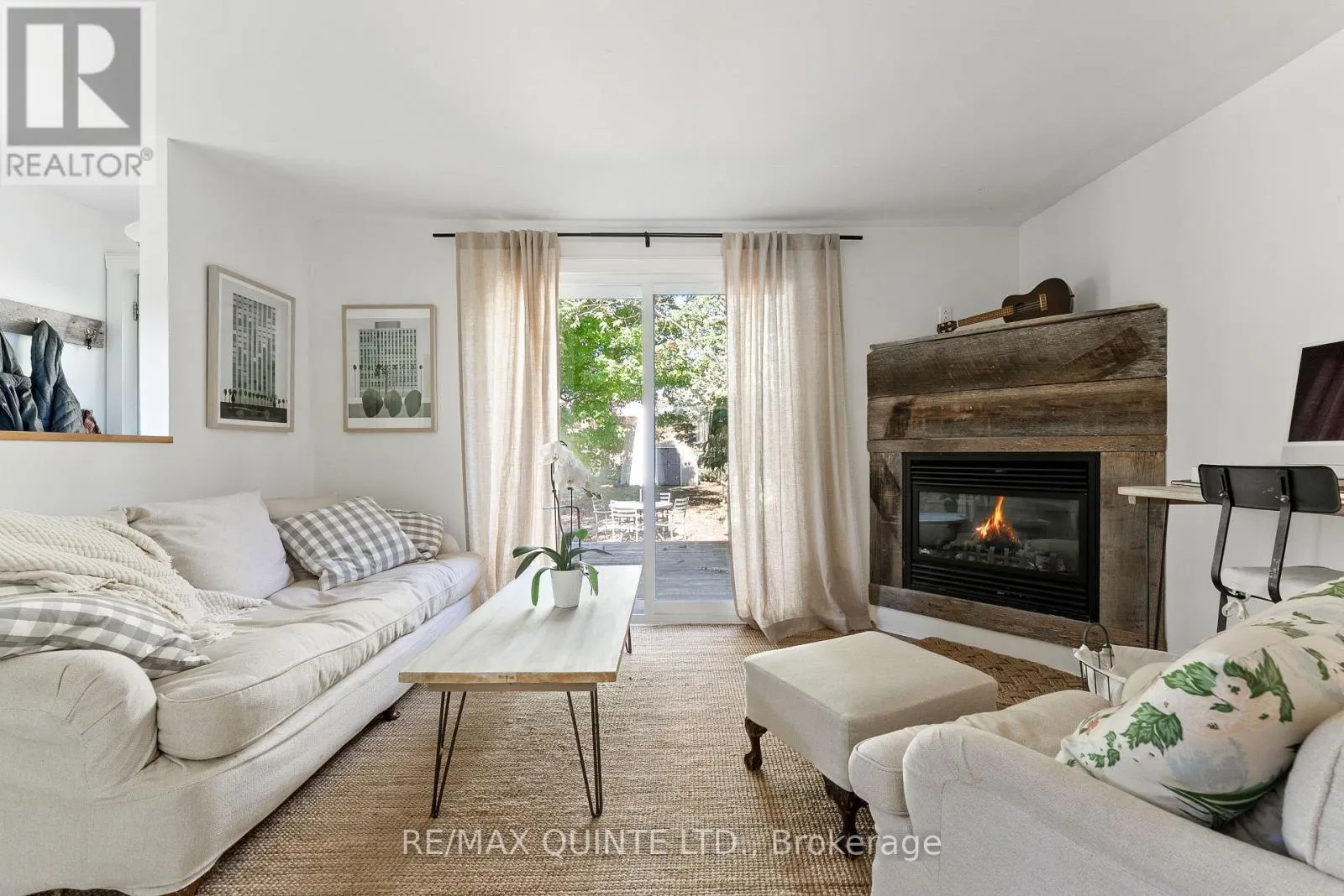 22 MAPLE AVENUE