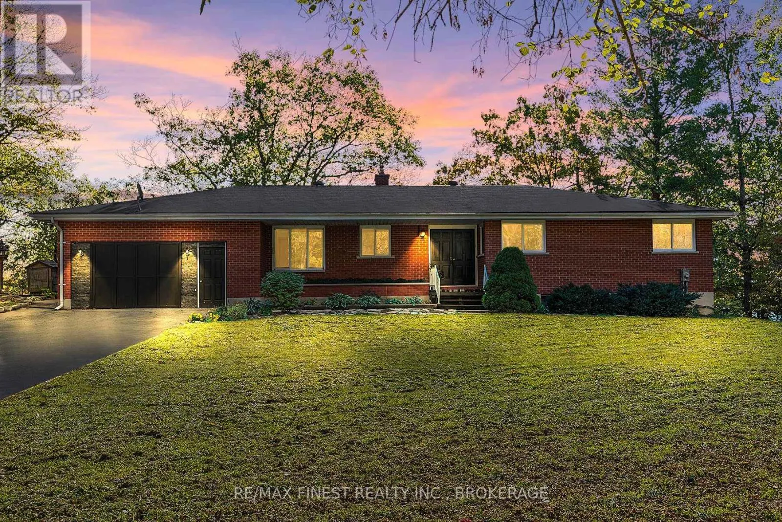 4236 PINE RIDGE DRIVE