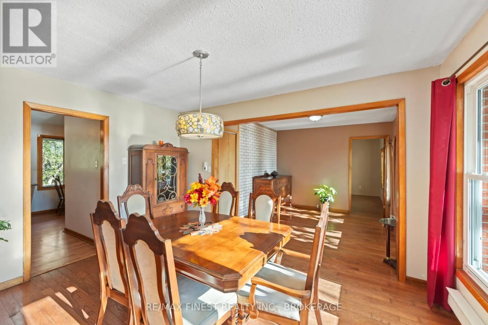 4236 PINE RIDGE DRIVE