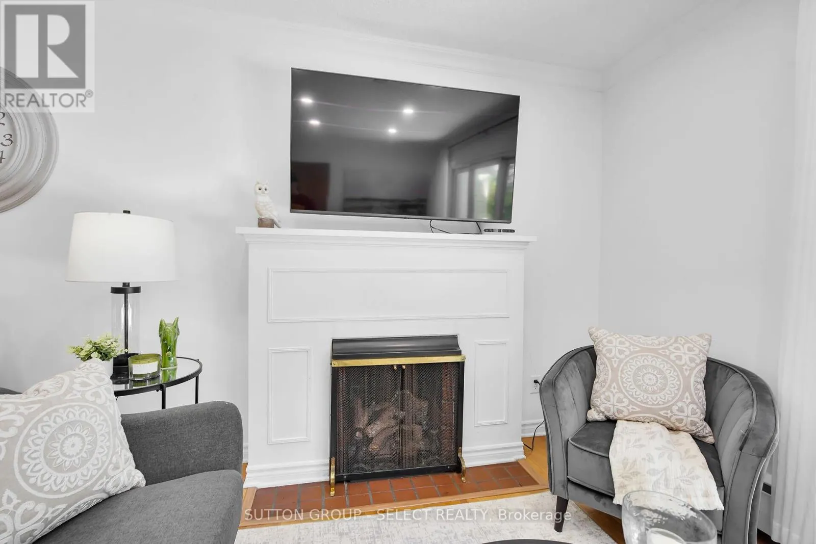 413 OLD WONDERLAND ROAD
