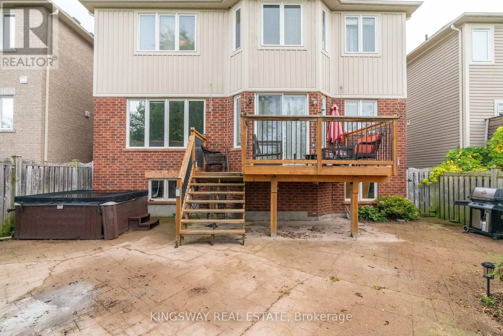 75 CHASE CRESCENT